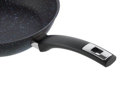 Pánev BLACK GRANITEC, průměr 26 cm, objem 2,7 l