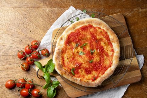 Pizza pec Genius - nerezová, pečící kamen - DOMO DO9289PZ, 1 700 W, až 450°C, časovač