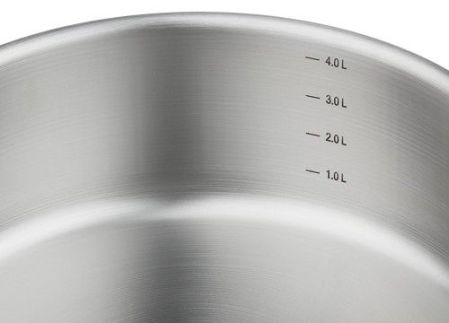 Kastrol PRECISE s poklicí, průměr 26 cm, objem 4.5 l