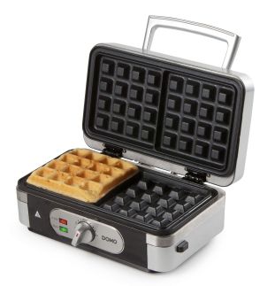 Sendvičovač - Gril - Vaflovač - 3v1 - stříbrný - DOMO DO9136C, příkon 1 000 W, termostat, stříbrný