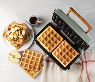 Sendvičovač - Gril - Vaflovač - 3v1 - zelený - DOMO DO9276C, příkon 1 100 W, termostat, zelená barva