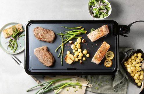 Stolní elektrický gril Plancha XXL - DOMO DO9263G, 55 x 30,5 cm, 2 200 W, termostat