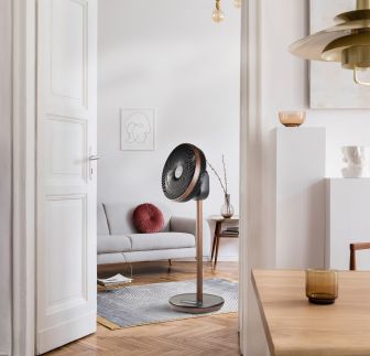 Stojanový ventilátor s 3D oscilací - Wood Style - DOMO DO8155, 33 cm, dálkové ovládání 