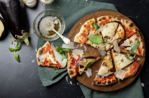 Pizza pec Genius - nerezová, pečící kamen - DOMO DO9289PZ, 1 700 W, až 450°C, časovač