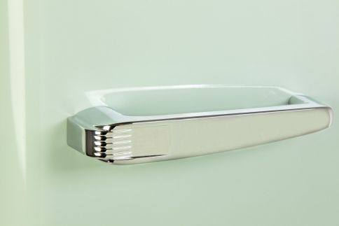 Retro lednice s mrazákem uvnitř - zelená - PRIMO PR165RKMG, Objem chladničky: 194 l *, Objem mrazáku: 24 l *, Třída: D